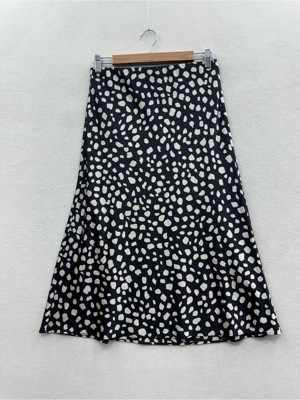 LOFT Women’s Small Black Cream Midi Skirt Polka Dots